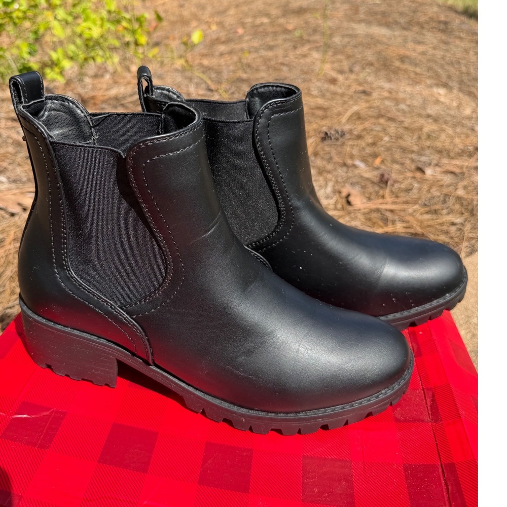 True Craft Kennedi Black Lug Sole Ankle Boots Women 9.5M TC-KENNEDI